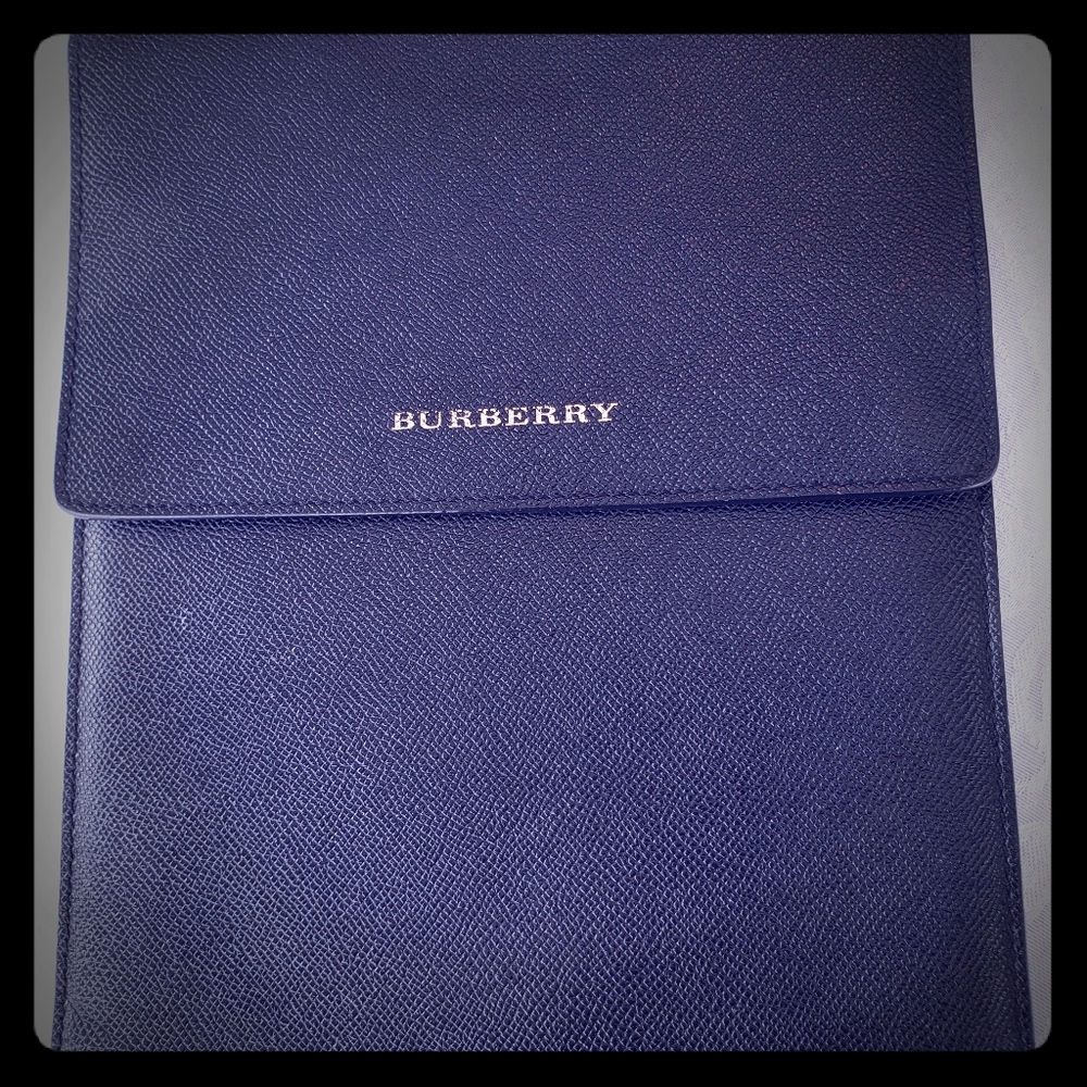 Burberry Ipad tablet sleeve/case
